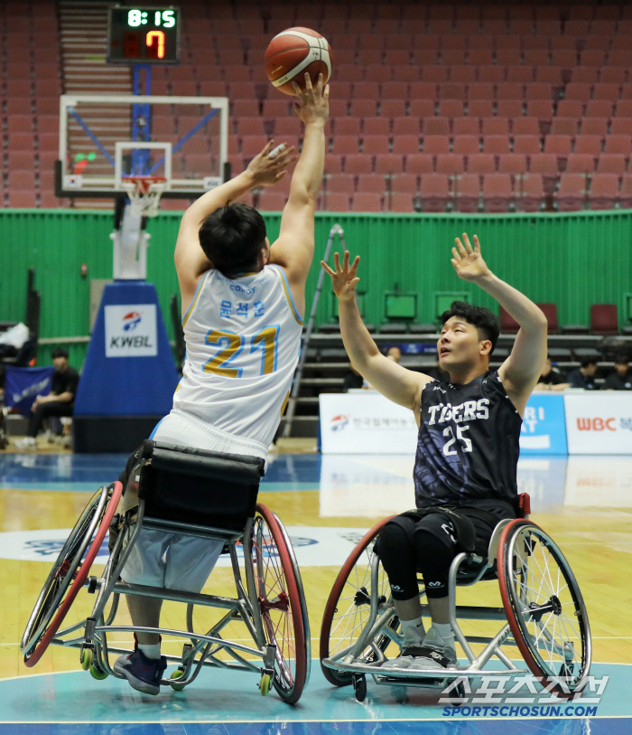 The 2025 Wheelchair Basketball League is opening with a grand opening! Kim Sang-yeol X Oh Dong-seok Pearl Coway, 62 to 52 Masu Hangseung in Chuncheon