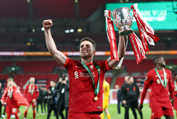 I'm heartbroken. Klopp mourns the death of Jota...I couldn't get on the plane because I had lung surgery