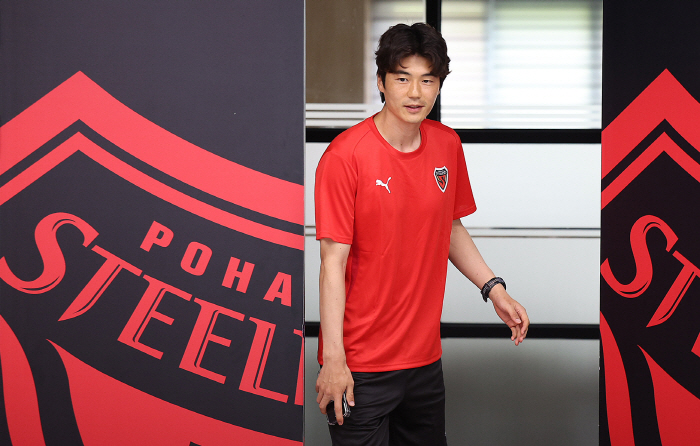 No. 40 uniform ran out → As soon as he transferred, Ki Sung-yueng, who joined YeolKI Pohang, became the last player this year