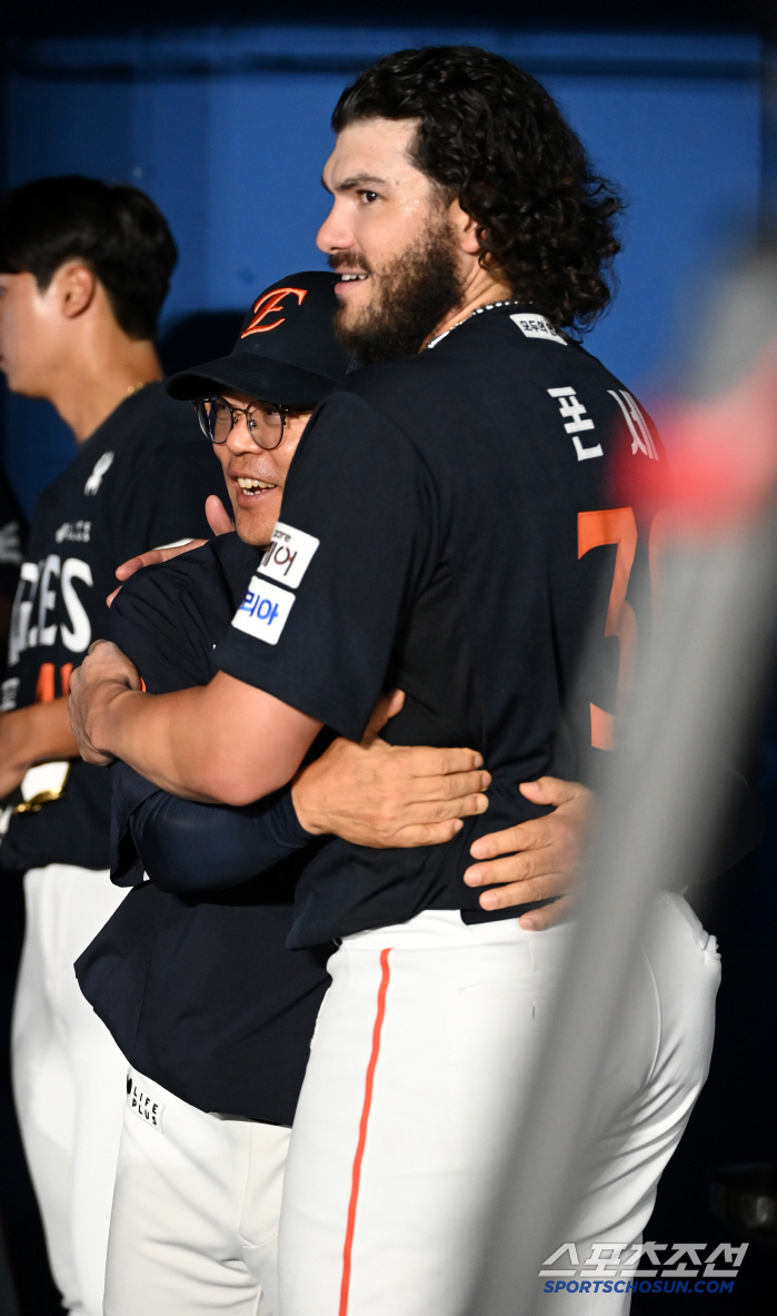  Coach Yang Sang-moon, Ponce, you did a great job today