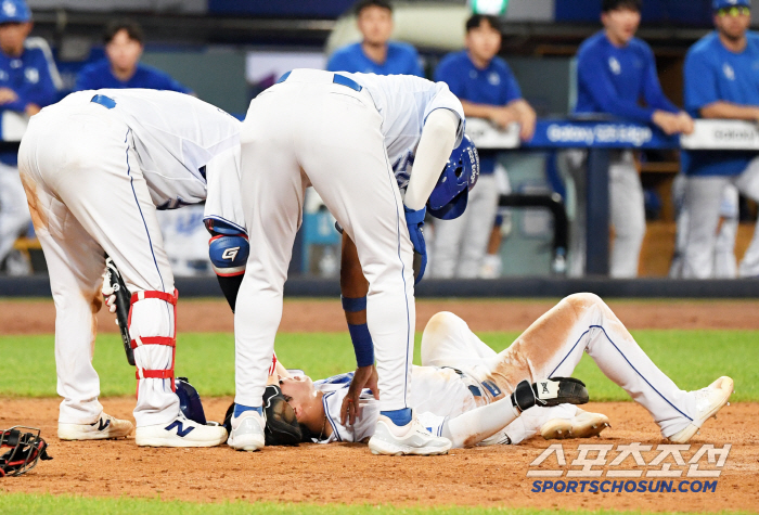  Kim Youngwoong complained of pain