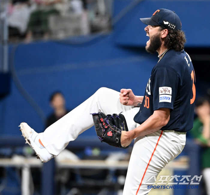  Ponce, he struck out in the 6th inning as well!