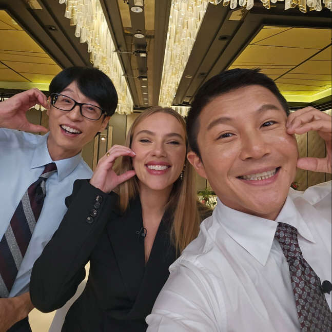  Special chemistry with Scarlett Johansson, Yoo Jae-suk and Jo Se-ho...