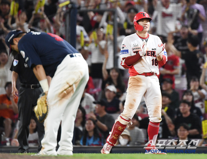 Was it too much to win three consecutive games? 5 runs in ⅔ innings...Lotte Trustman Surges ERA 5.04