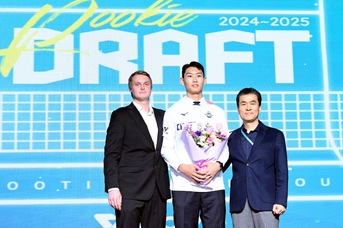 First V League setter to bloom among winning setters...I'll be a natural player