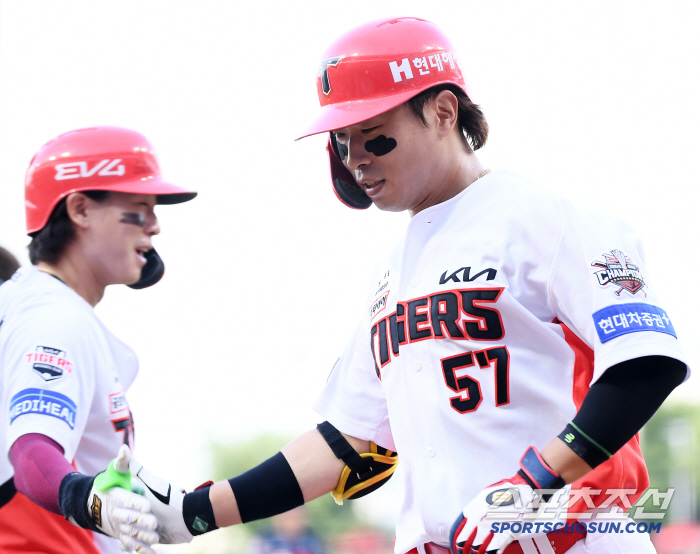 For the first time, KIA, Lotte smashed 13-0 with the first Kim Ho-ryeong explosion…Secured 3rd place, I can see the sole 2nd place 