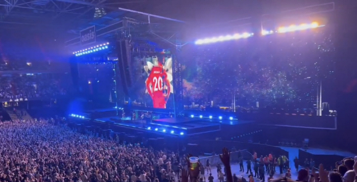 Legendary band Oasis, Jota Memorial Klopp, Pandique and others also shed tears at the first concert of the reunion