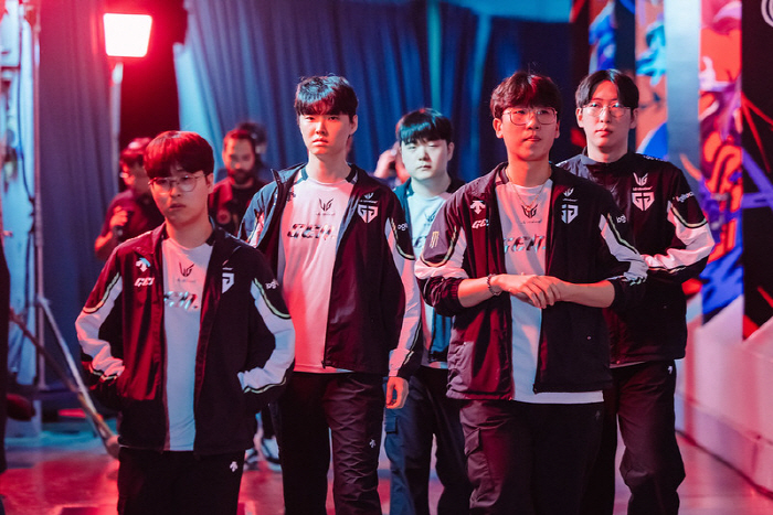 Gen. G. Defeats China's AL, Has One Game to Go to the Final for the Second Time in a row