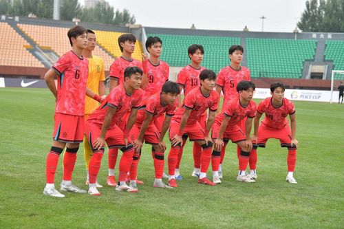 U16 men's soccer team wins 10 friendly matches over difficult opponent Uzbekistan