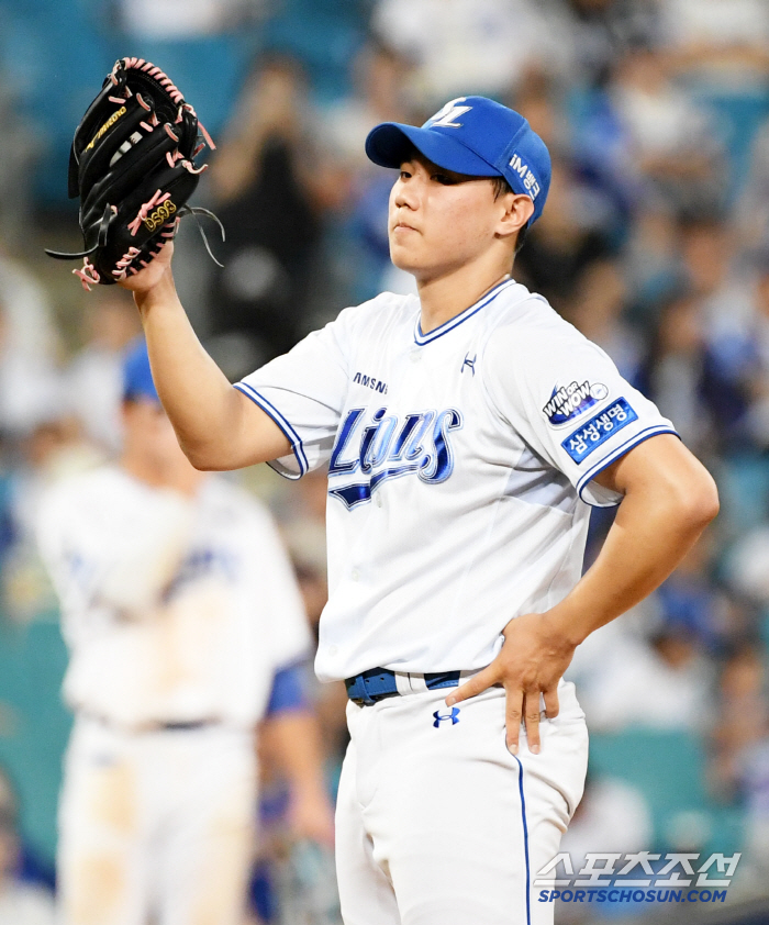 '154km fastball is useless.' BBBBBBBBBBBBBBBBBBB, the rookie who was not zeroed, collapsed