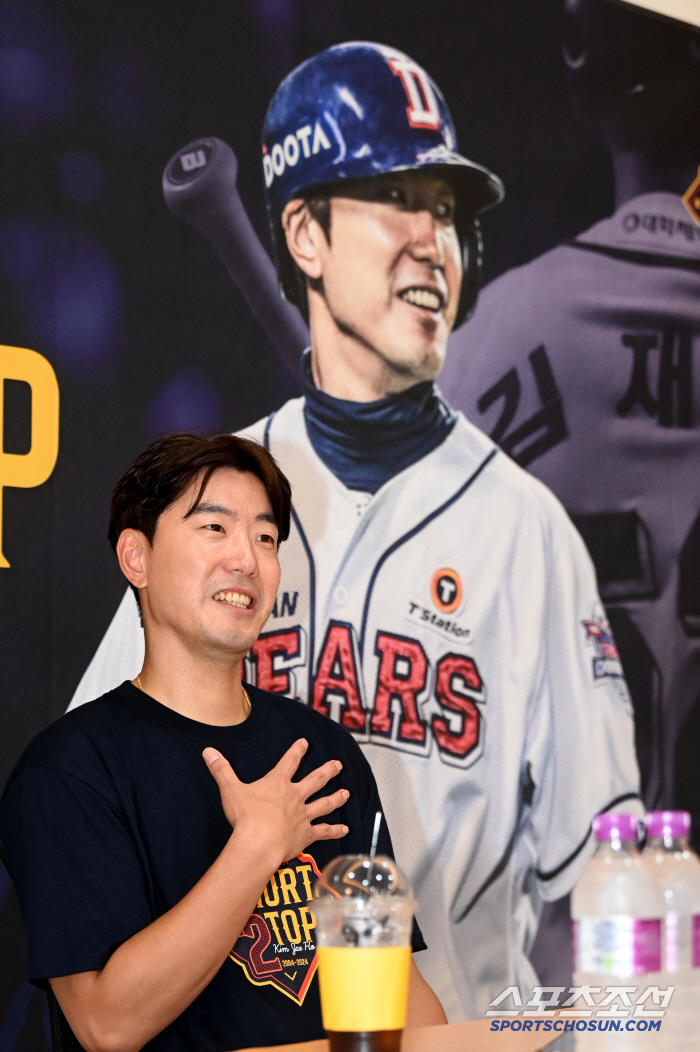 Good-bye Doosan shortstop GOAT Kim Jae-ho, the team that chose me first, and the team that I chose later