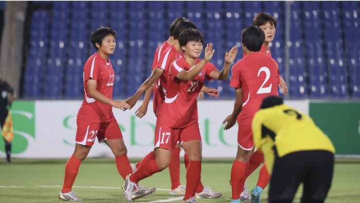 Korea's super emergency!The world's strongest North Korea must avoid it, bombing 26 goals in 3 matches to the Asian Cup finals