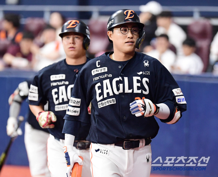  Chae Eun-sung's two-run home run shot for two consecutive days