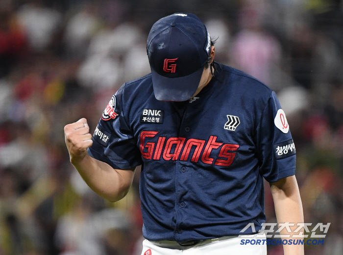  Jung Cheol-won allowed no runs in the 7th inning as well