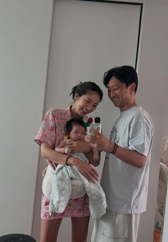 Son Dambi gave birth to daughter through hard work ♥ Lee Kyu-hyuk smiles at the appearance of the formwork