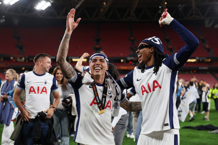 Captain Heungmin, take care! Tottenham MF team leaves 191 EPL games...Interest in Juventus and Lil → Sold for less than 46.5 billion won
