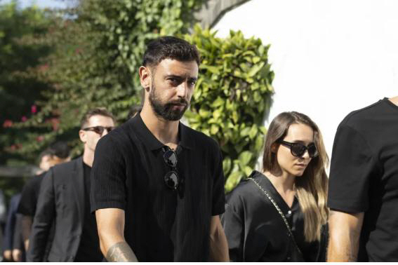 Exclusive Jota Death Extends Manchester United Duo Vacation...Deeply sad → Support psychological counseling for the team