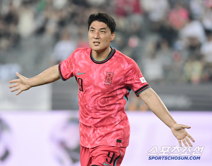 Experiment  all the results! Lee Dong-kyung, Ju-seong, Kim Joo-sung, back-to-back goals  6 A-match debuts, 30 wins over Korea and China 