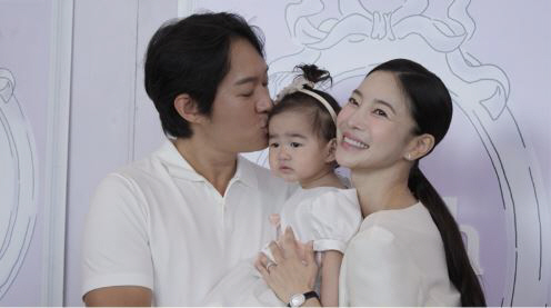 Lee Sang-hae's daughter-in-law, Kim Yoon-ji, lost 16kg in three months of childbirth…You took legendary beauty. (SU-DOL)