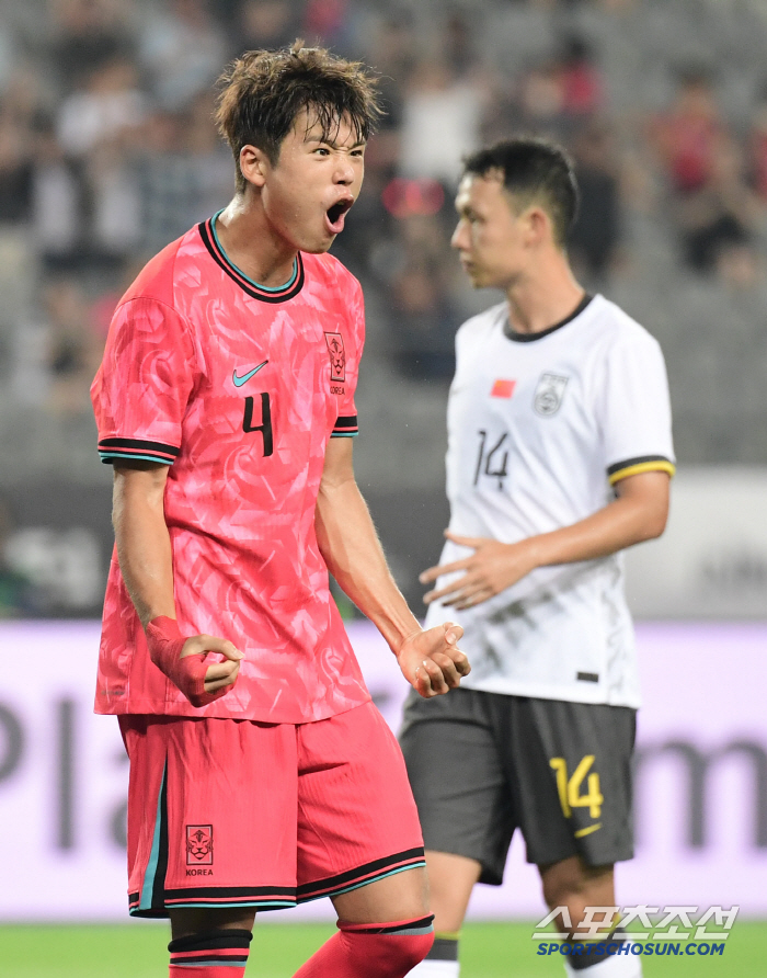  Kim Joo-sung scored an exciting additional goal against China