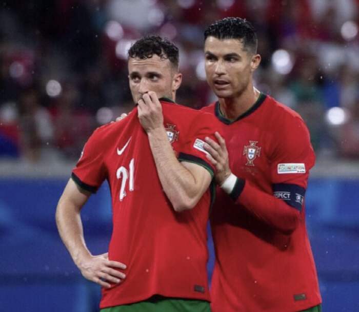 Ronaldo is not like that! His family even opened up about the controversy over his colleague's absence from the funeralDon't criticize without reason. refute