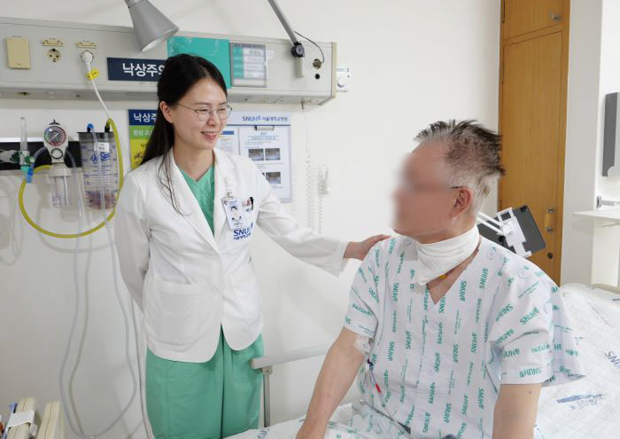 Seoul National University Hospital succeeded in Korea's first robotic lung transplant...Minimize patient burden with minimal invasion