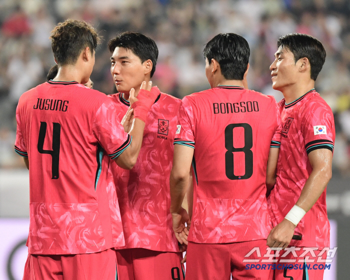 Six A-match debut  three-back operation, test that couldn't have been better 