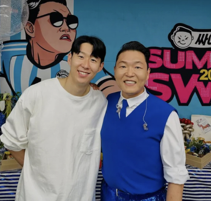 Son Heung-min Makes Surprise Appearance at Psy’s ‘Summer Swag Show’
