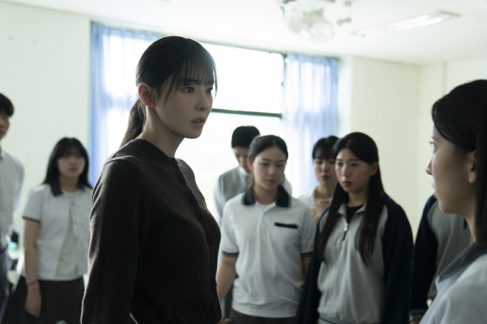 'You can see the sexual relationship?' Lee Soo-hyuk → Lee Da-hee's drastic transformation 'S-line', there is a reason why he came to Cannes