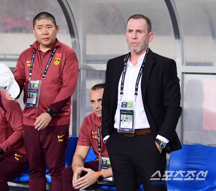 1.4 billion Chinese fans have given up! Since 2017, the scoreless match against Myanmar → It is rather fortunate that the number of spectators is small