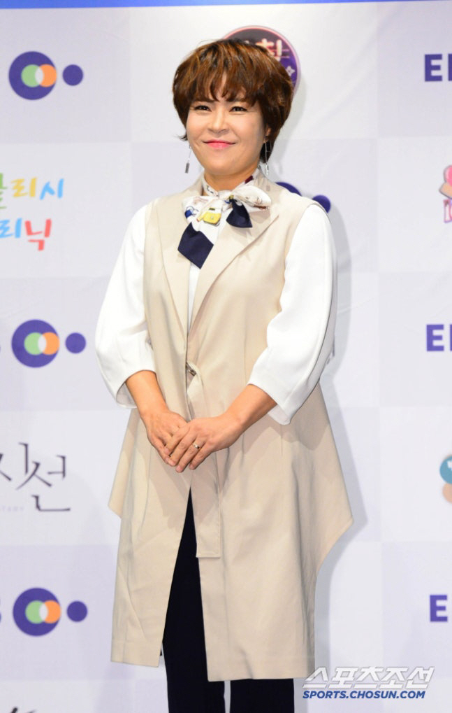 Cho Hye-ryeon broke down after 20 years. Finally, the deliberation passed. It's awkward, but I'm happy