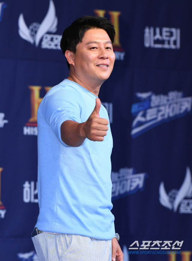 Cool Lee Jae-hoon is back with a 10kg loss in three weeks. 31st anniversary concert success