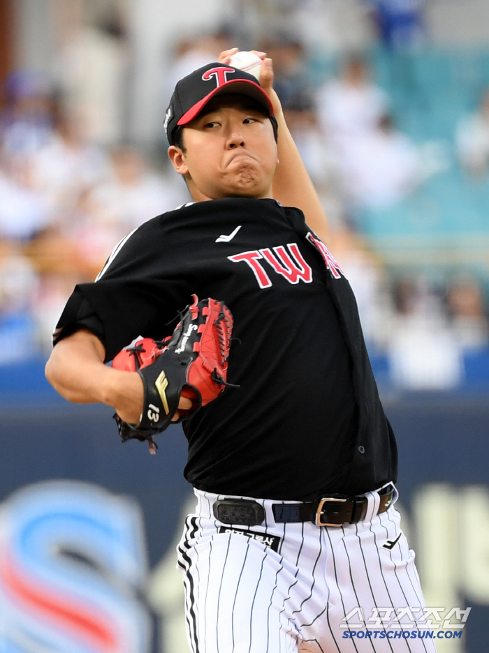 I forced myself to catch it. Given that the first foreign starter will be in the first four consecutive games of the second half, Yum-ryang Chirinos will be given a full rest