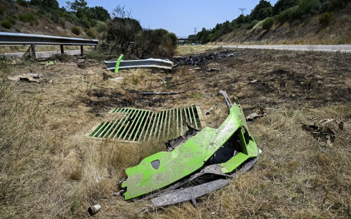 I tried to go 5 minutes earlier, but I finally left 50 years earlier. Spanish police reported a shock, and Jota's tragic accident was caused by speeding  bad road conditions