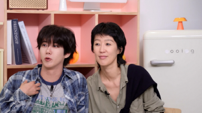 Kim Dong Jun, is it Han Ga-in? Kwanghee tries to unlock Hong Jin-kyung's phone that looks like him (Ok Moon-ah)