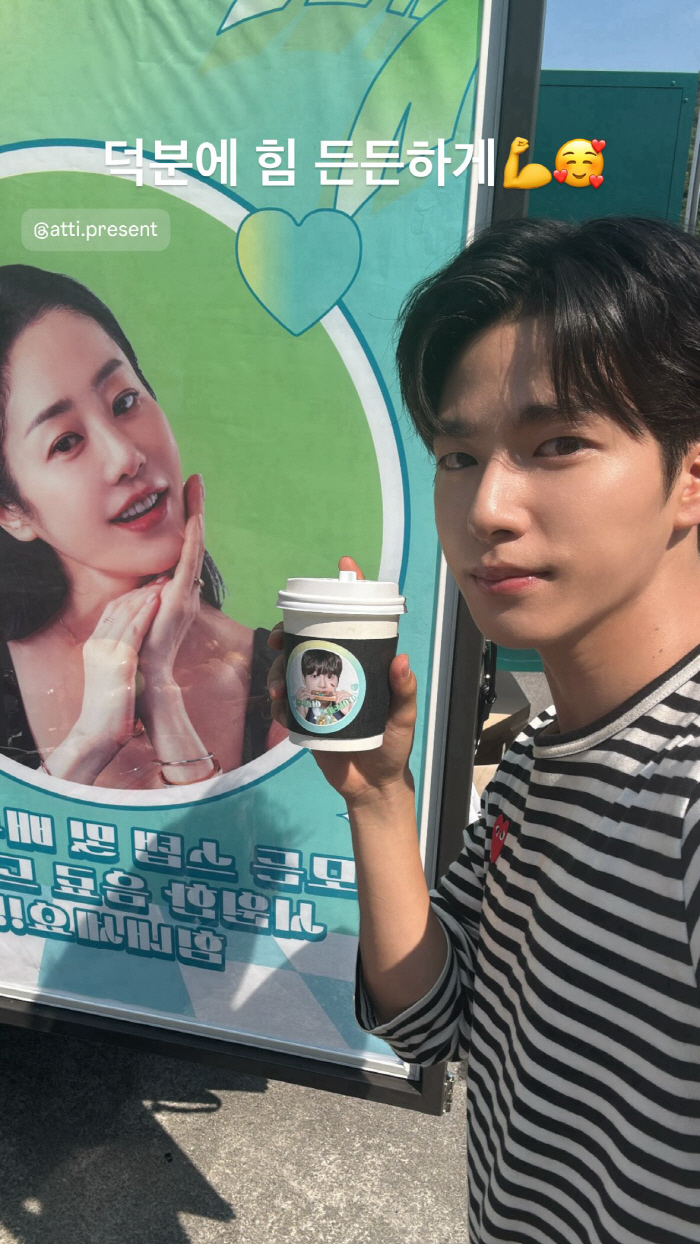 Ko Hyun-jung's motherly love explodes.. Lee Jinwoo, I miss you after 6 months, son