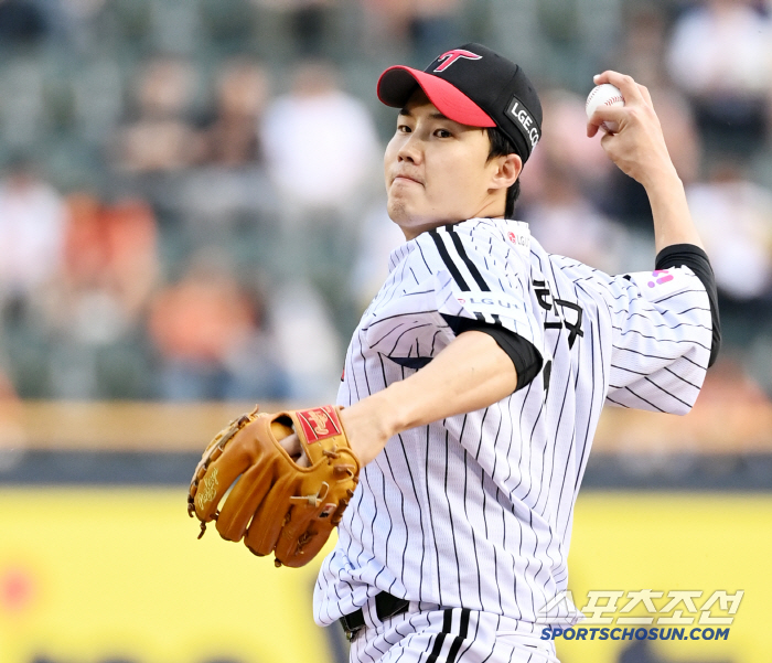 LG barely managed to keep second place. Tied by foot baseball in the 7th inning → Kim Hyun-soo's thrilling come-from-behind hit, 4-3 come-from-behind victory. Kiwoom 6 consecutive losses → 60 losses 