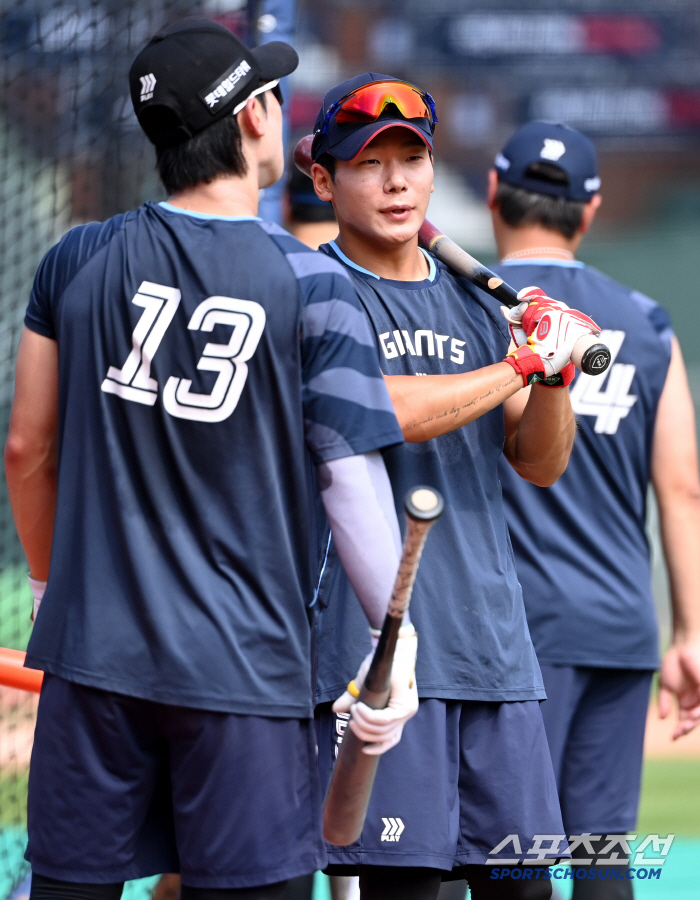  Jang Doo-sung, Jeon Min-jae, for victory