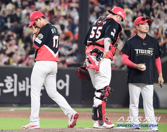  KIA Lim Ki-young, who was replaced in the 5th inning without being able to withstand it