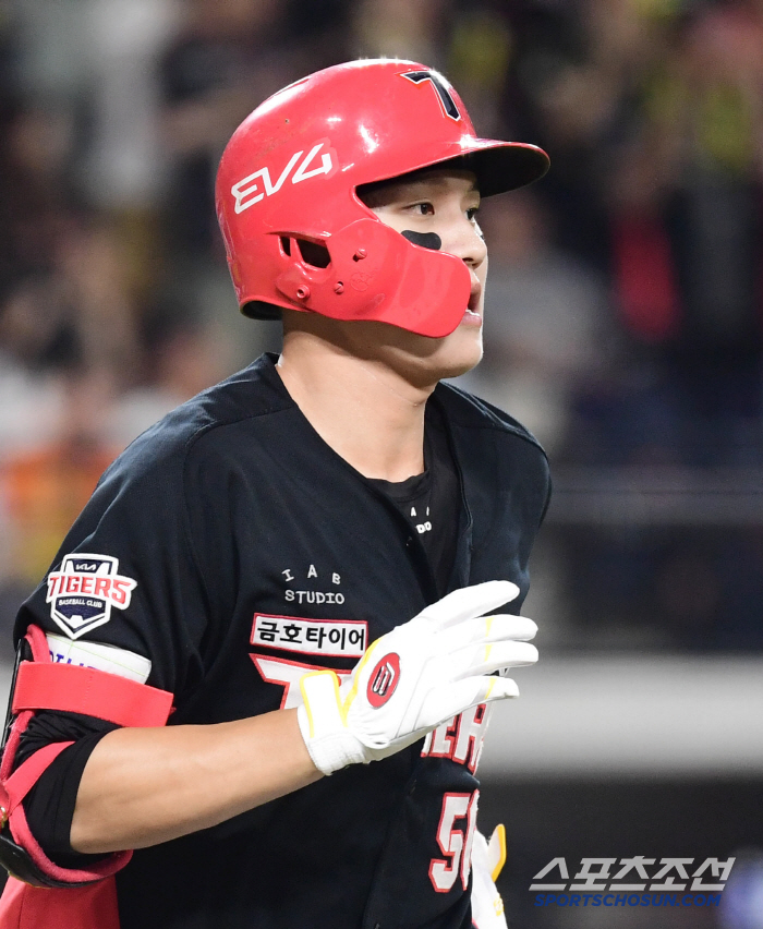  Oh Sun-woo's four-hit game
