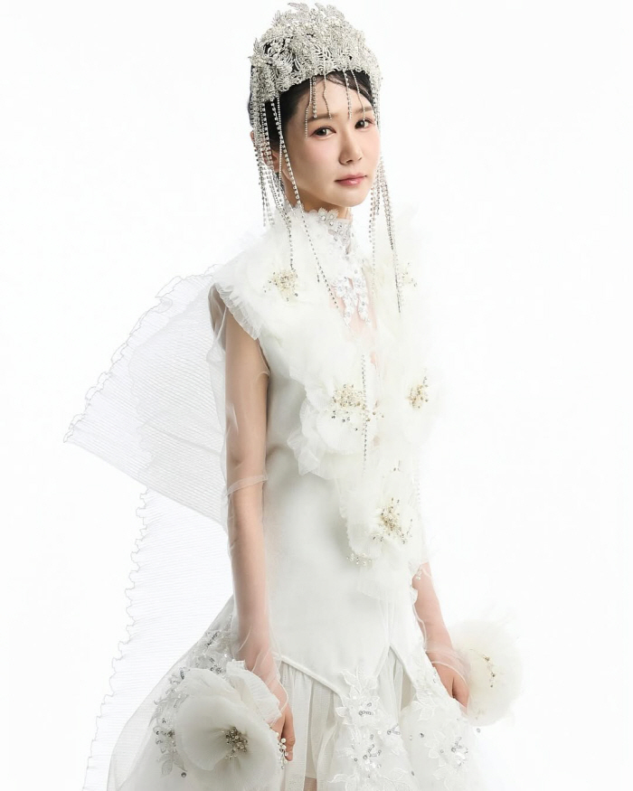 The 16th Ok-soon announces her prenuptial pregnancy like a miracle..Thank you for the new life