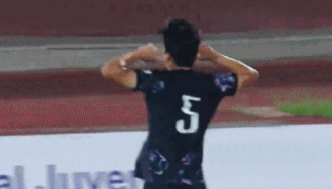 As expected, China is the worst in the world in sports and spirit. Real Shaolin soccer is angry at South Korea's infamous provocation ceremony for the 2002 World Cup