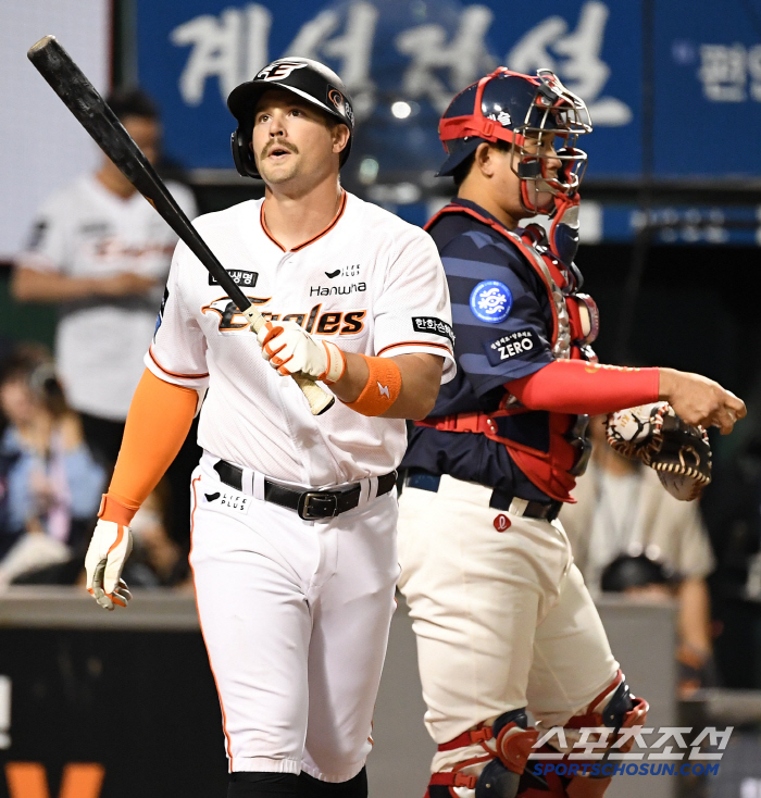 Floral VS Liberato's dark history, I didn't know Hanwha would be worried about this if I chose it.