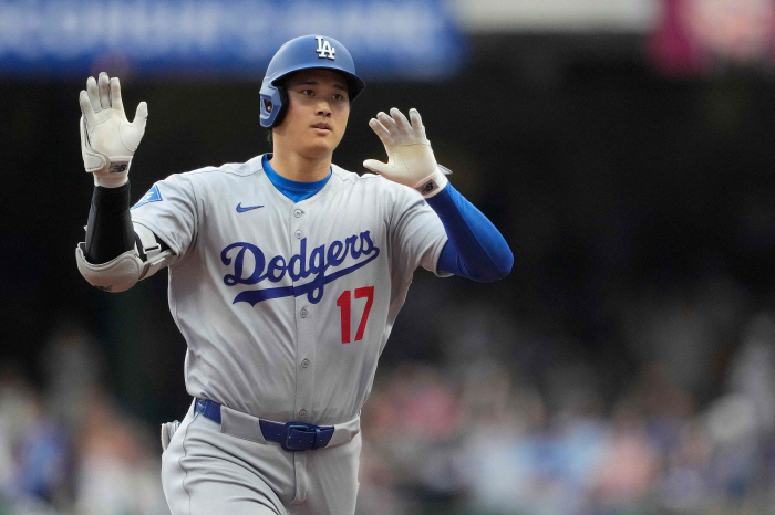 The home run derby is a nuisance. All the home run kings of Ohtani Jersey, Alonso Schwaber, refused, and it was his turn