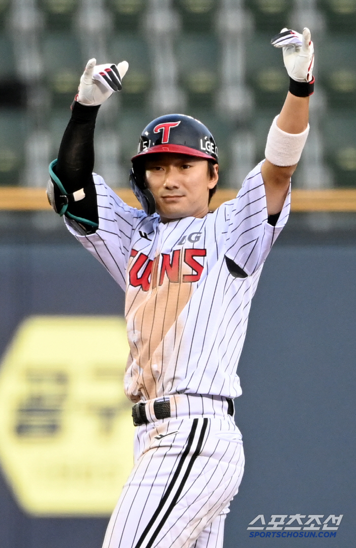 I believe in the amount of extortion. The first left-handed rookie will also play as a trade slugger. Will Son Joo-young succeed in 7 wins 2nd place?