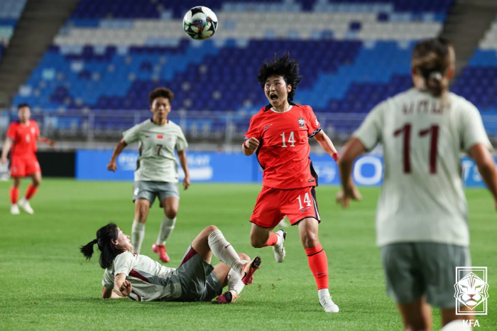 Jang Seul-ki's equalizer → Ji So-yeon 95 minutes Wonder Theater's goal, South Korea, Yao Wei, 1 goal, 1 assist, 22 draw against China (on-site review against China)