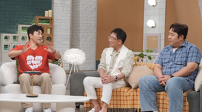 Kim Jong-min and Kim Dong-hyun, didn't you pay congratulatory money for their wedding…It wasn't in the statement. What's wrong with him? I was disappointed