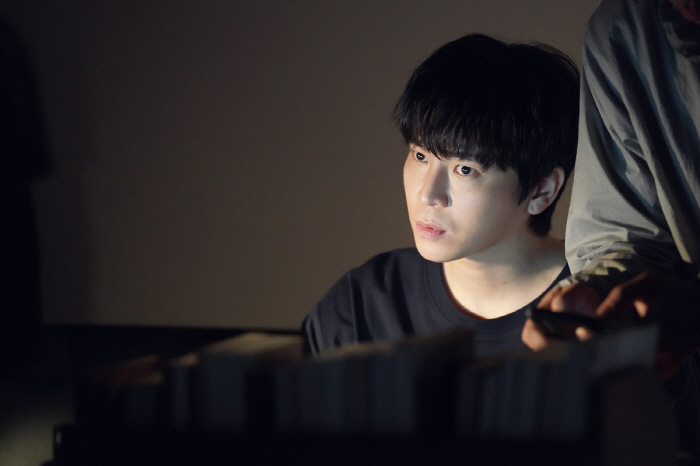 Lee Jae-gyun, Salon de Holmes → Project Y...a variety of performances