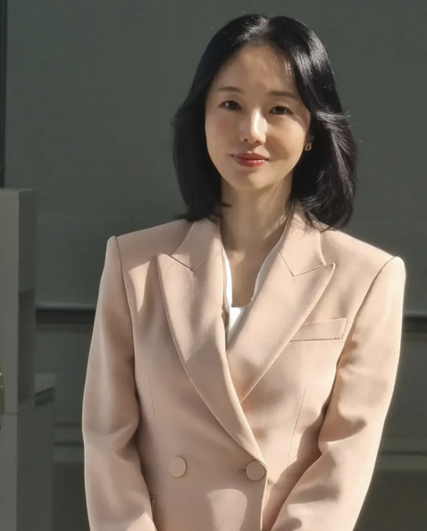 Lee Jung-hyun, a completely broken body after giving birth to his second child...♥ I'm so happy to overcome the doctor's husband. 