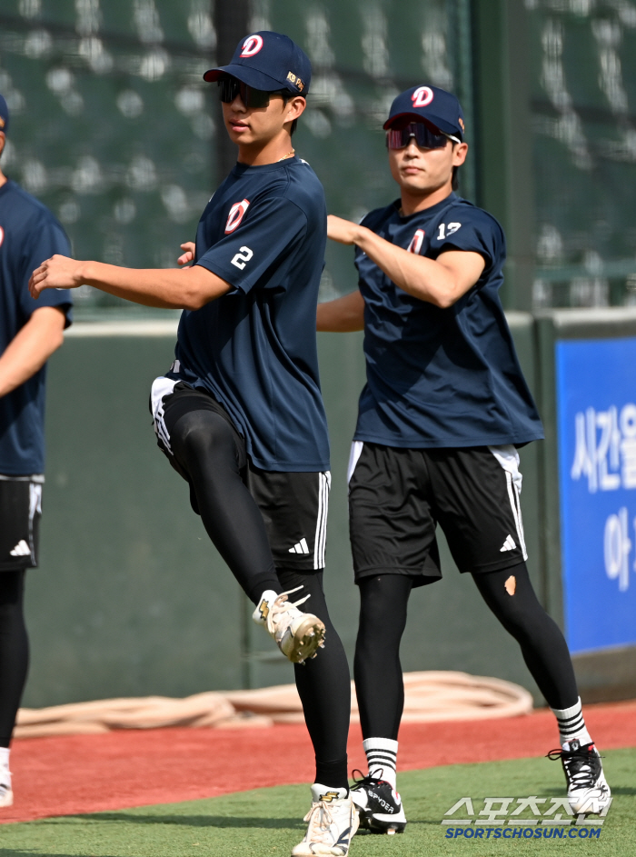  Kim Minseok, Lee Yoochan, sharp moves
